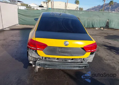 2012 Volkswagen Passat 2.5L S из США, поврежденный, VIN 1VWAP7A31CC054571